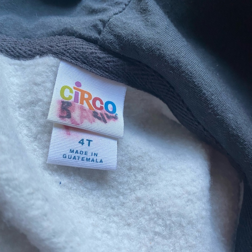 Circo sweater 4T - Picture 8 of 9